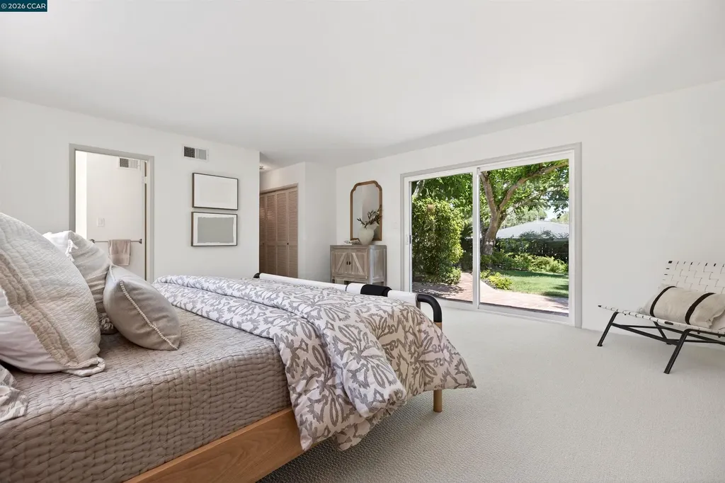 218 Overhill Road Orinda CA 94563