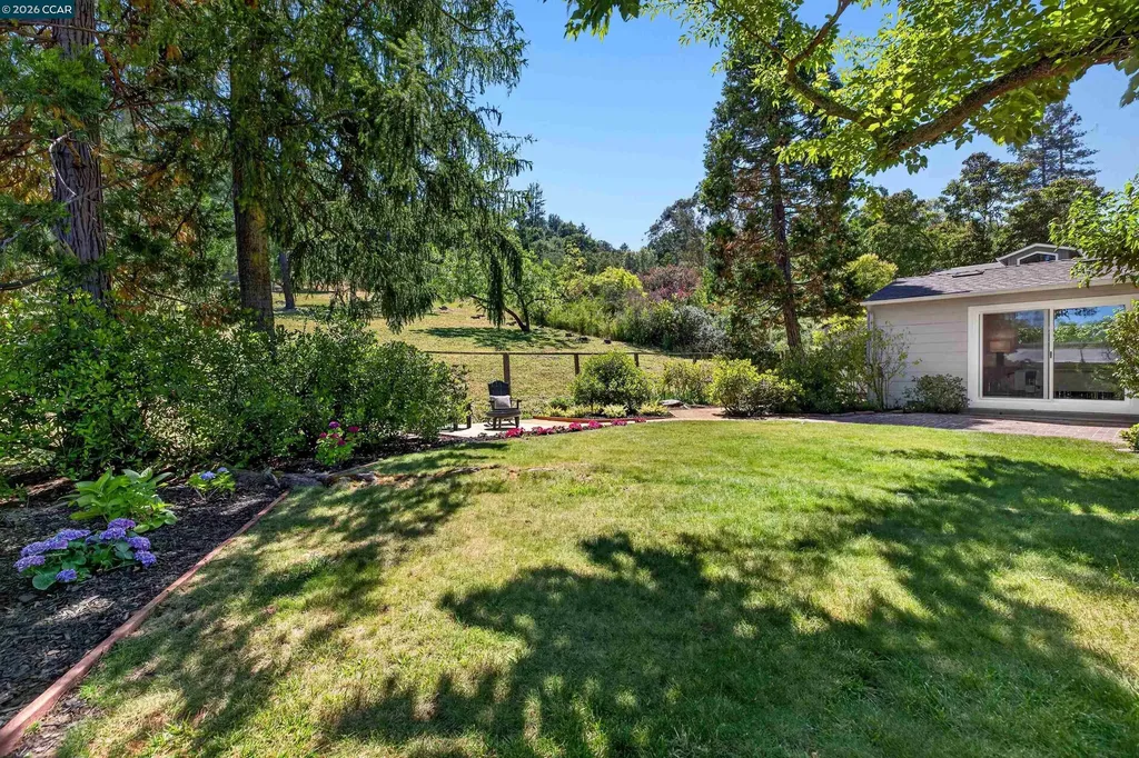 218 Overhill Road Orinda CA 94563
