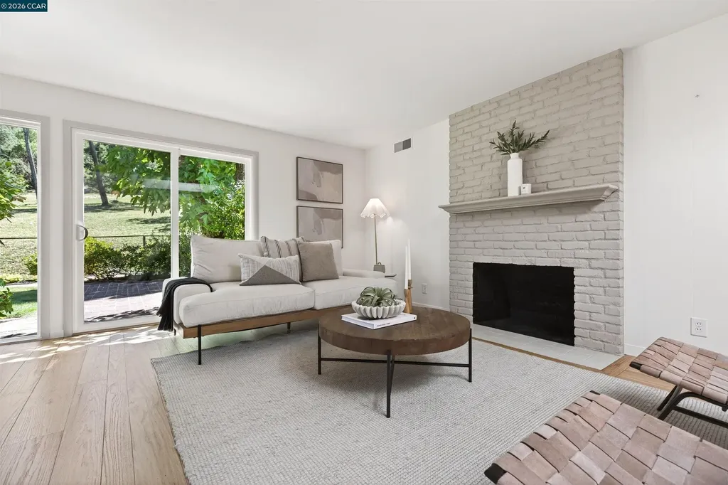 218 Overhill Road Orinda CA 94563