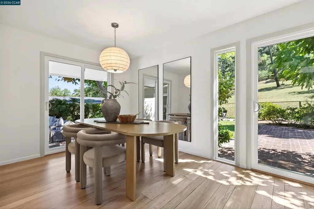 218 Overhill Road Orinda CA 94563