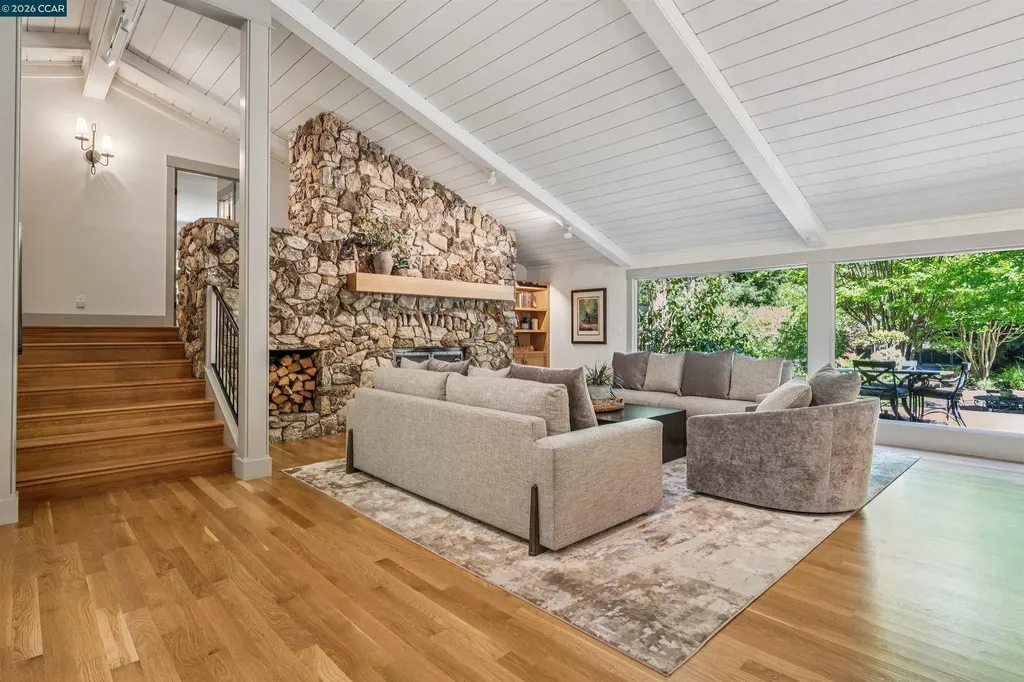 39 Comistas Court Walnut Creek CA 94598