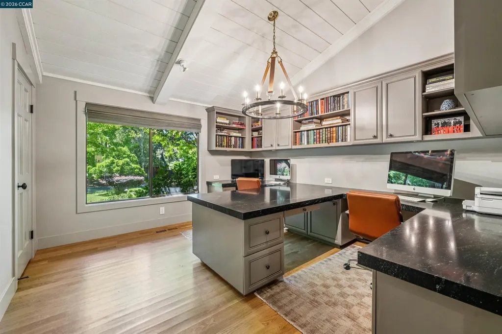 39 Comistas Court Walnut Creek CA 94598