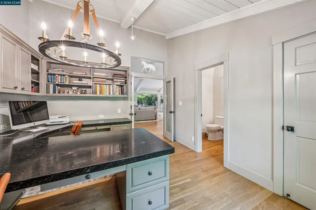 39 Comistas Court Walnut Creek CA 94598