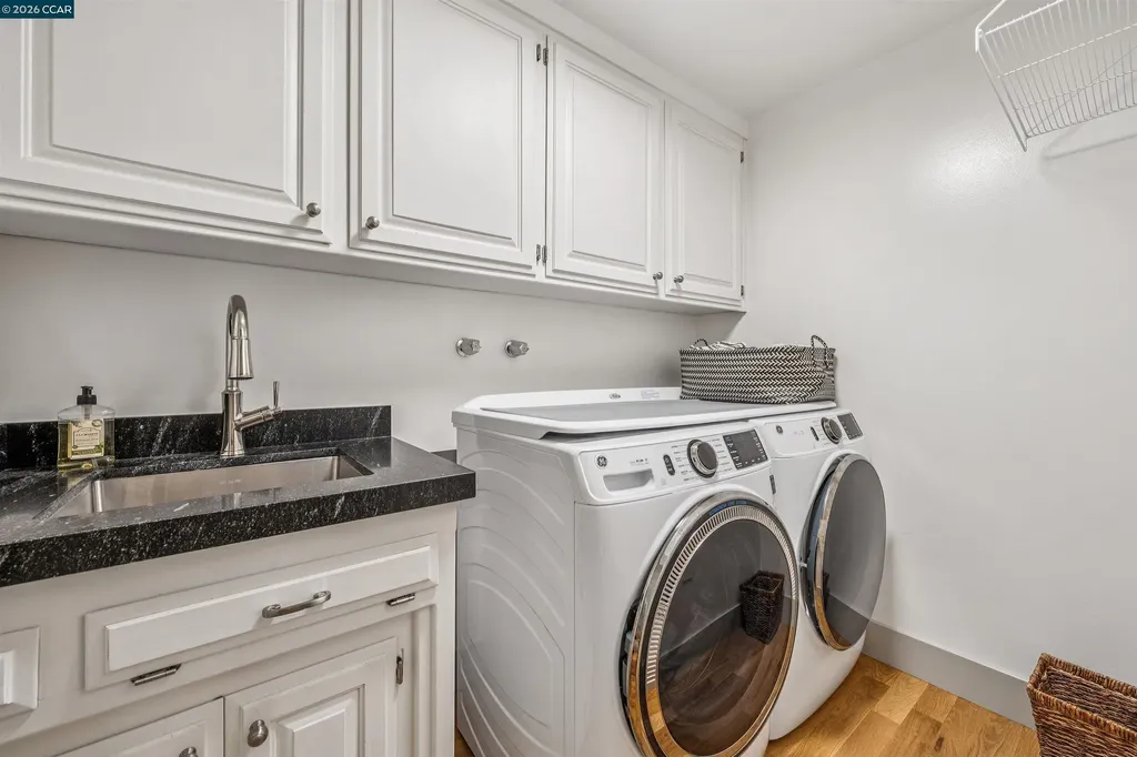 39 Comistas Court Walnut Creek CA 94598