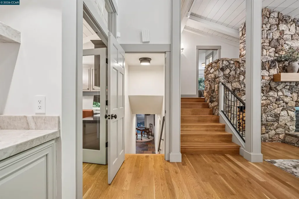 39 Comistas Court Walnut Creek CA 94598