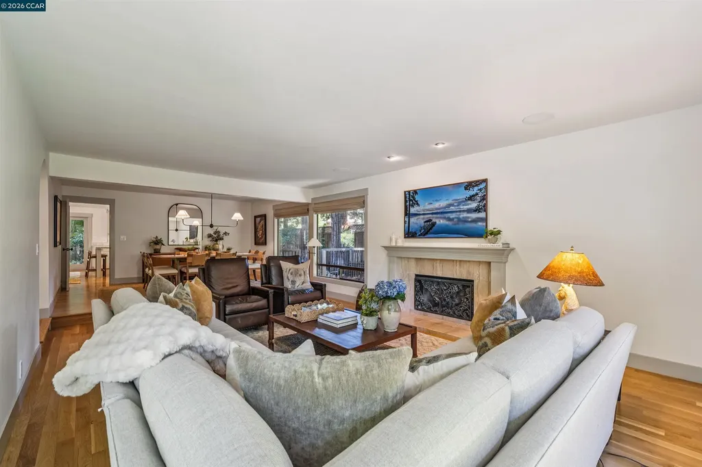 39 Comistas Court Walnut Creek CA 94598