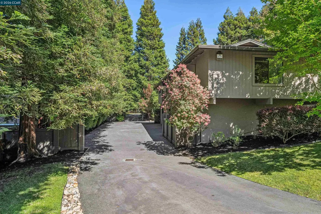 39 Comistas Court Walnut Creek CA 94598