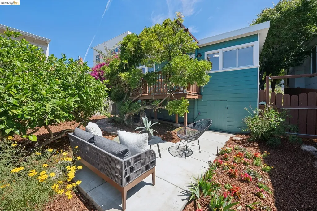 1915 Clemens Road Oakland CA 94602