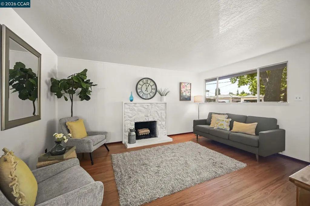 918 Ventura Avenue Livermore CA 94551