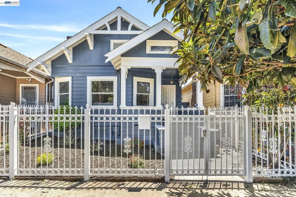 1538 17th Avenue Oakland CA 94606