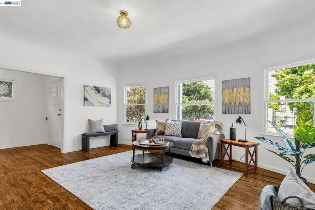 1538 17th Avenue Oakland CA 94606