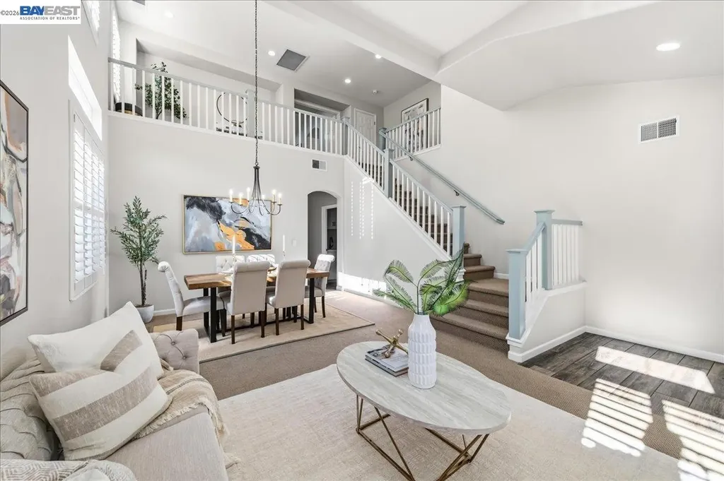 5625 Applegate Way Dublin CA 94568