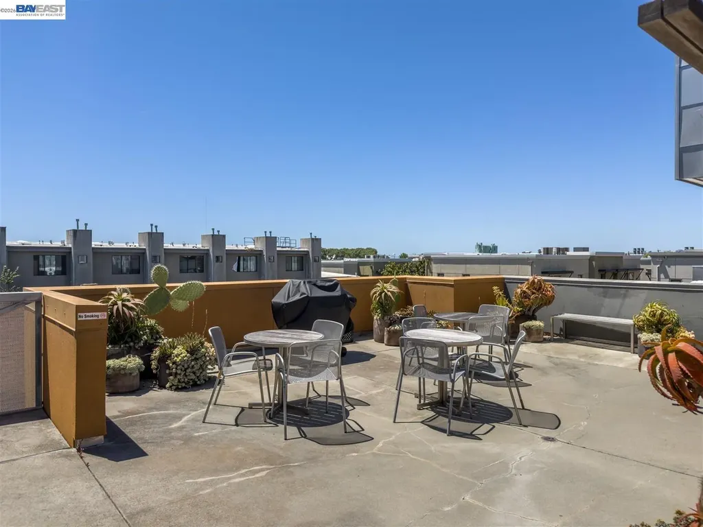 6501 San Pablo Avenue Oakland CA 94608