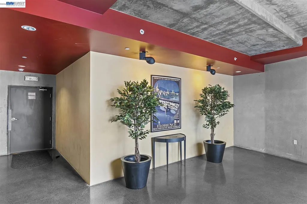 6501 San Pablo Avenue Oakland CA 94608