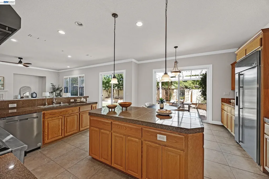 4855 Piper Glen Terrace Dublin CA 94568