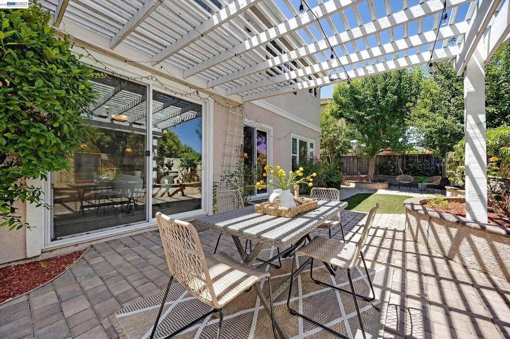 4855 Piper Glen Terrace Dublin CA 94568