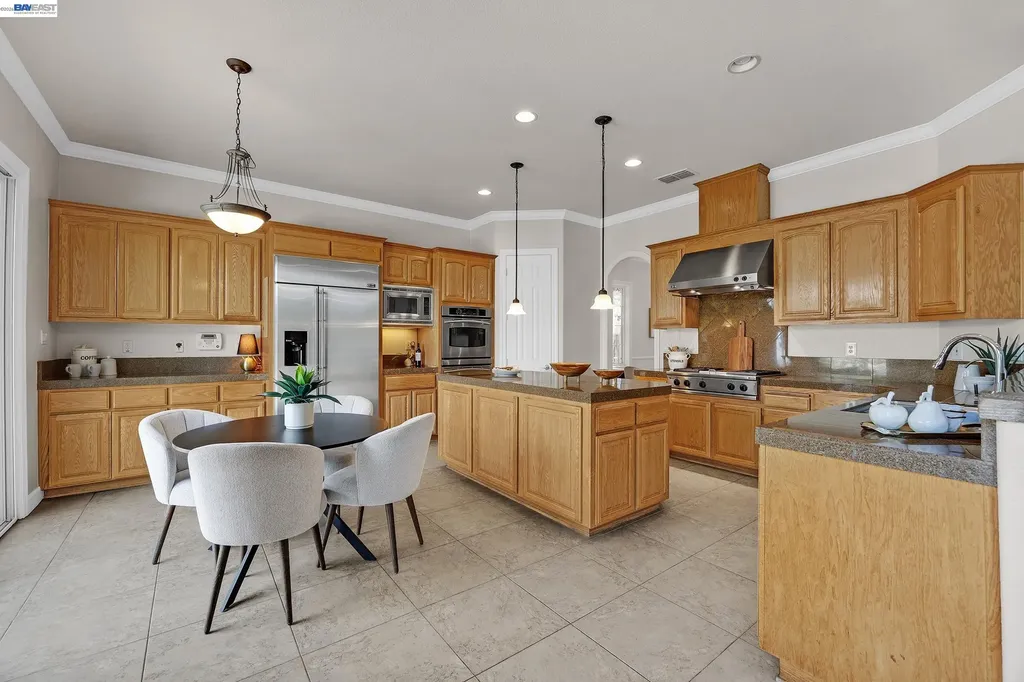 4855 Piper Glen Terrace Dublin CA 94568