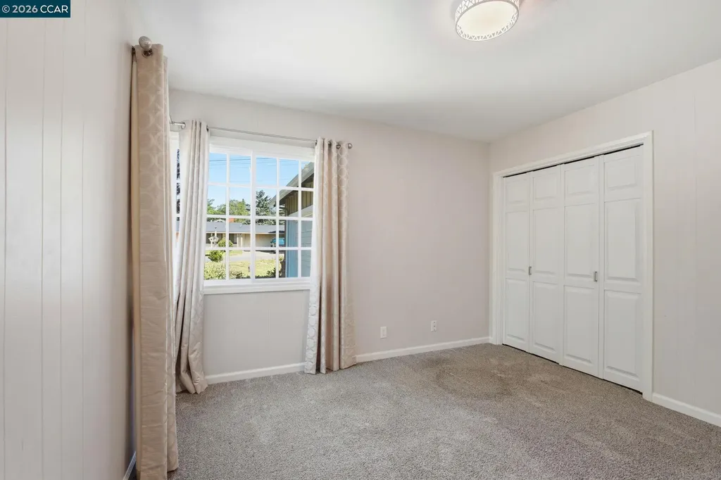 7 El Corte Orinda CA 94563
