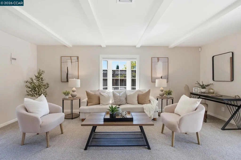 7 El Corte Orinda CA 94563