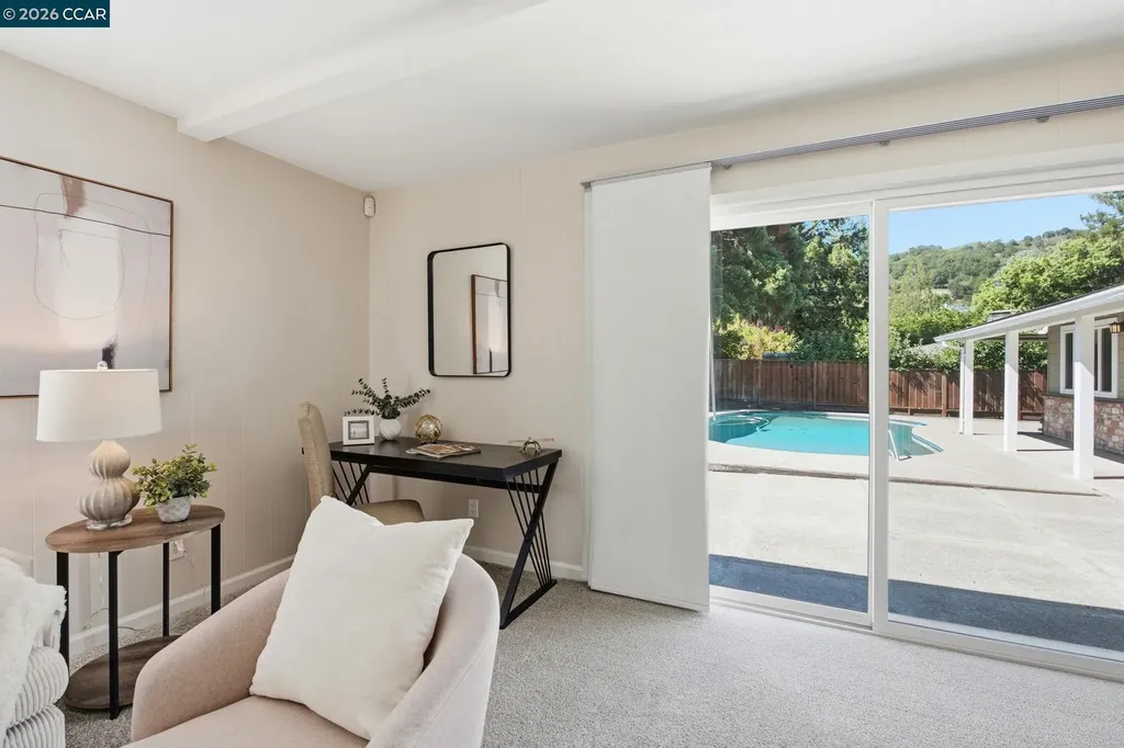 7 El Corte Orinda CA 94563