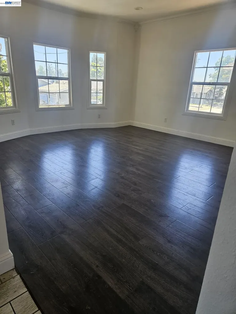 2015 98th Avenue Oakland CA 94603