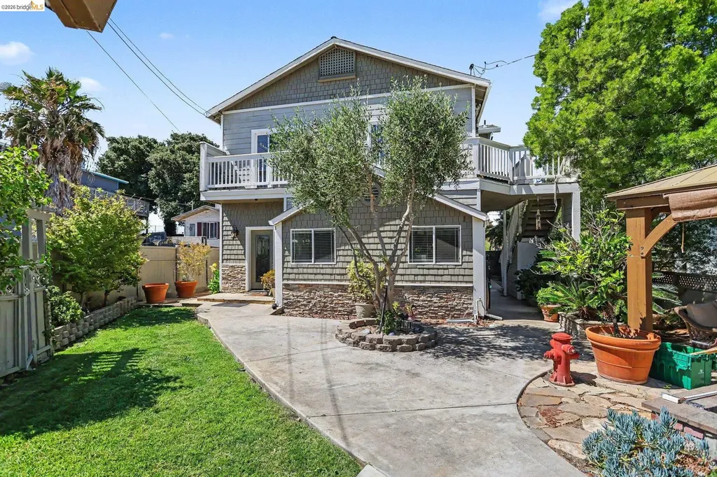 611 Riverview Place Bethel Island CA 94511