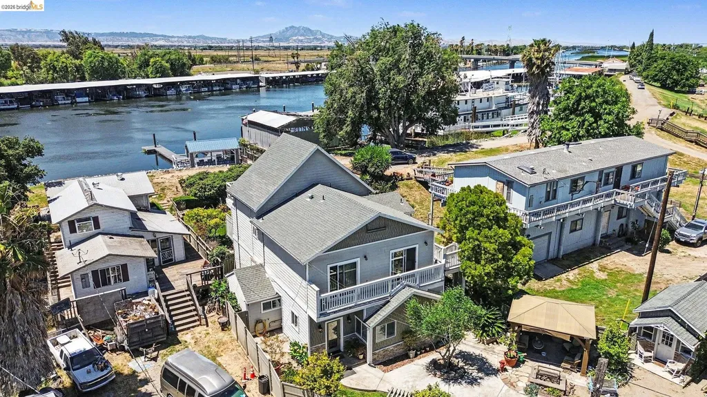611 Riverview Place Bethel Island CA 94511
