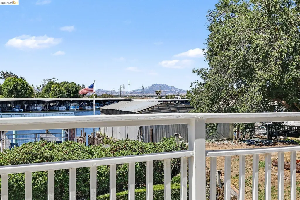 611 Riverview Place Bethel Island CA 94511