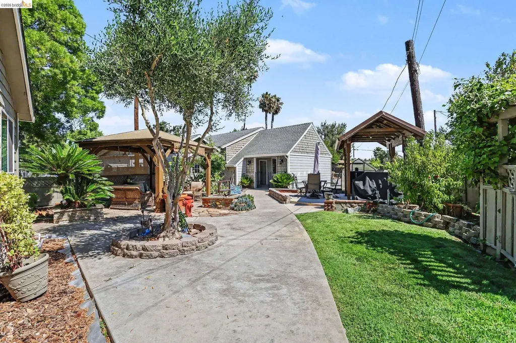 611 Riverview Place Bethel Island CA 94511