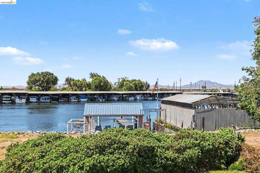 611 Riverview Place Bethel Island CA 94511