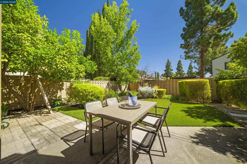 1809 Stratton Circle Walnut Creek CA 94598