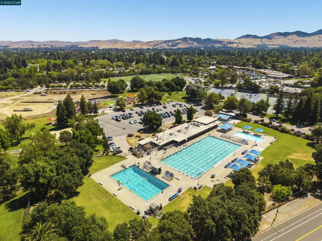 1809 Stratton Circle Walnut Creek CA 94598