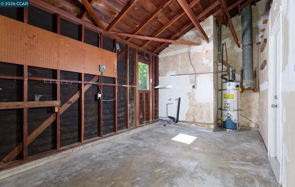 508 Vervais Avenue Vallejo CA 94591