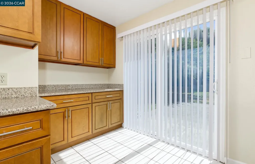 508 Vervais Avenue Vallejo CA 94591