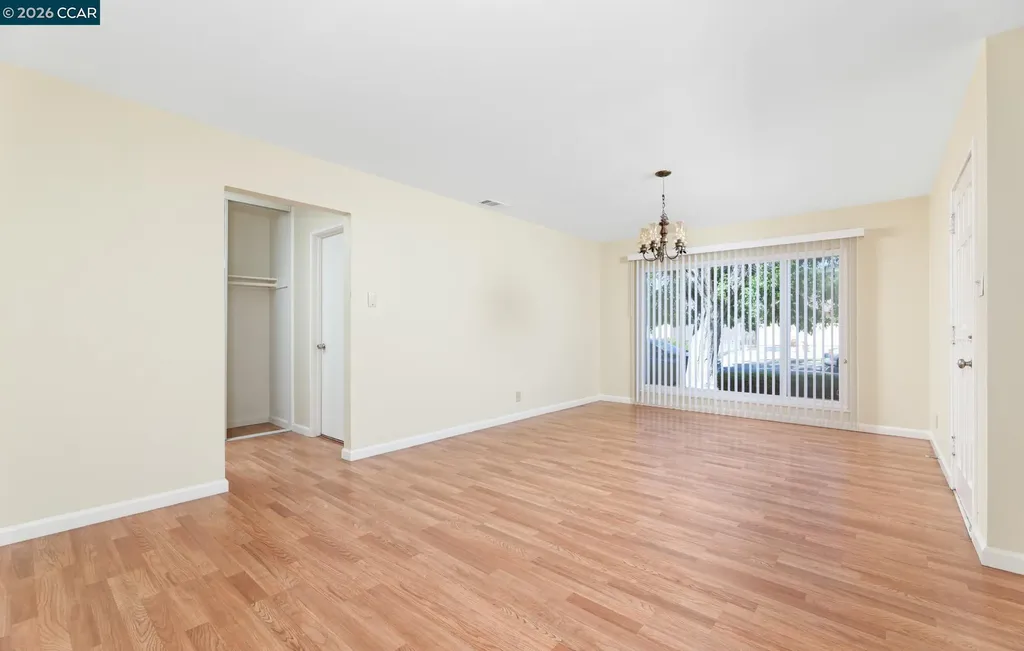 508 Vervais Avenue Vallejo CA 94591
