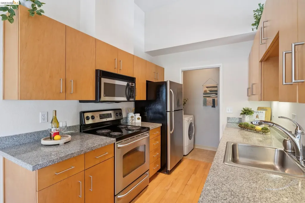 6 Schooner Court Richmond CA 94804