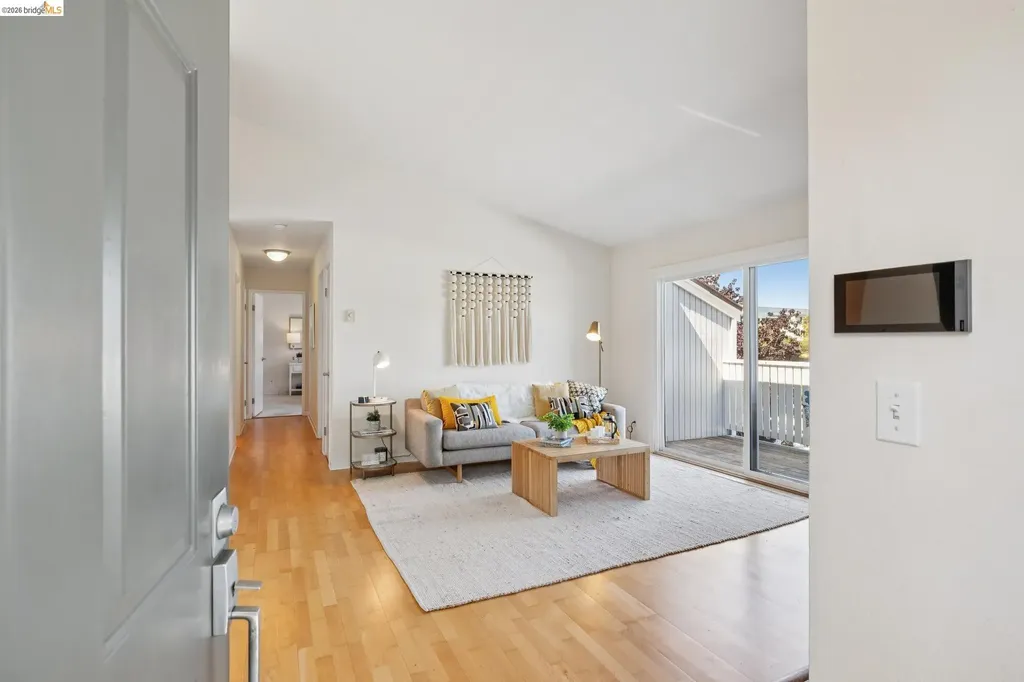 6 Schooner Court Richmond CA 94804