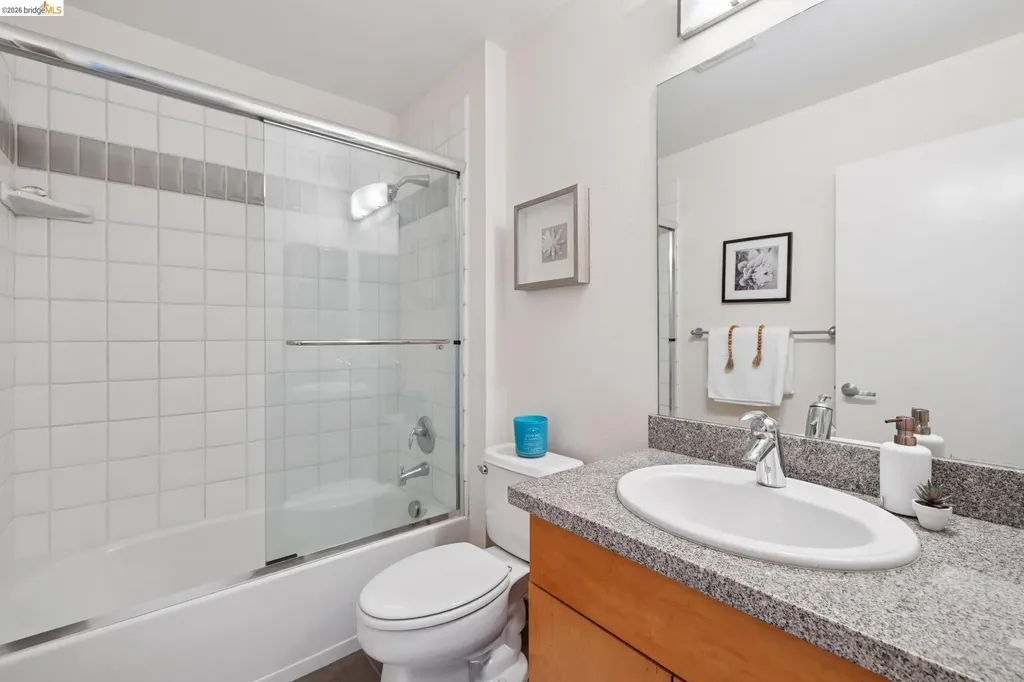6 Schooner Court Richmond CA 94804