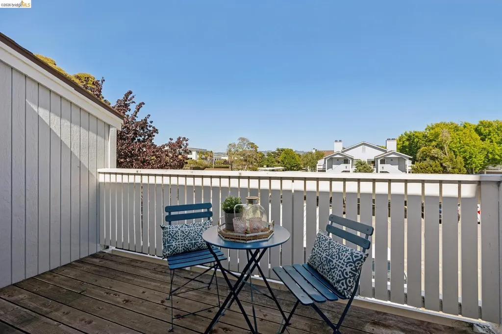 6 Schooner Court Richmond CA 94804