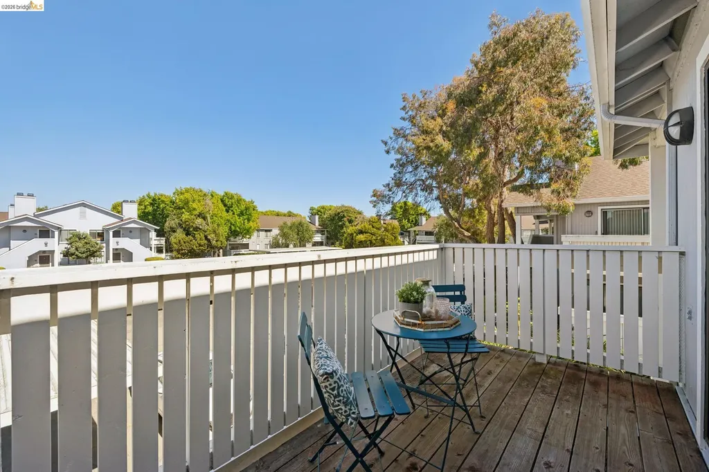 6 Schooner Court Richmond CA 94804