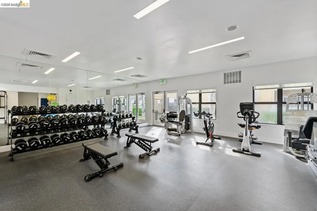 6 Schooner Court Richmond CA 94804