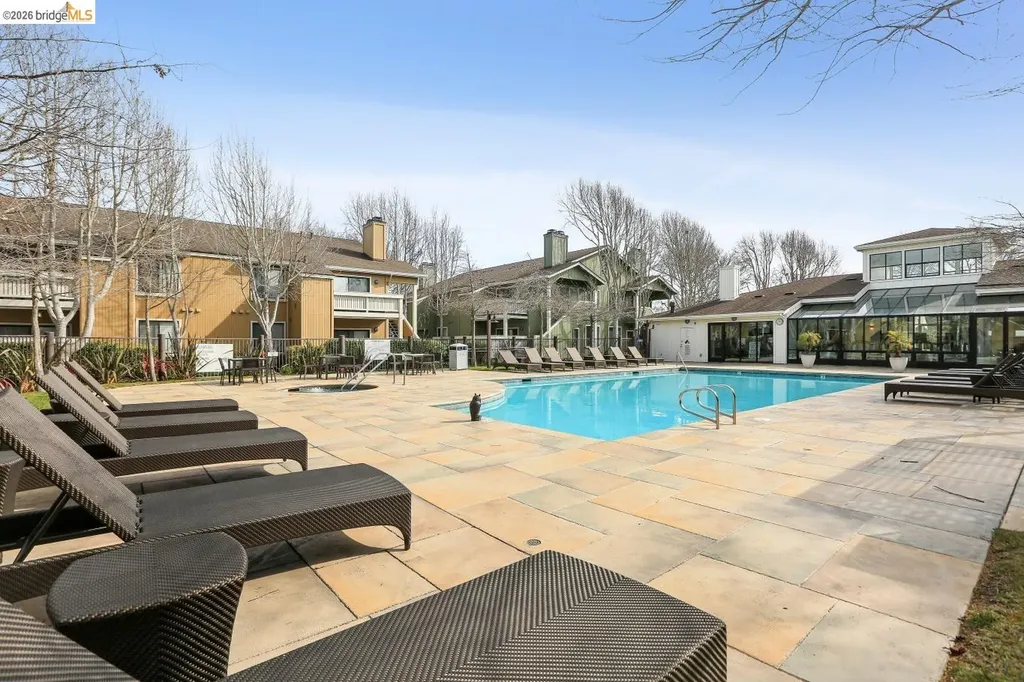 6 Schooner Court Richmond CA 94804