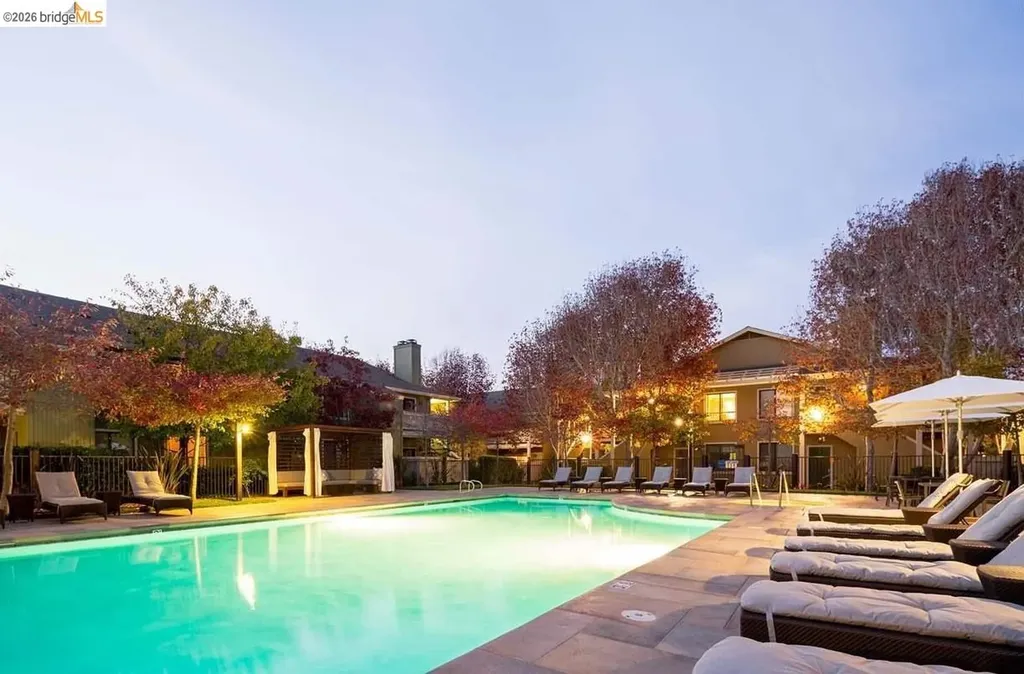 6 Schooner Court Richmond CA 94804