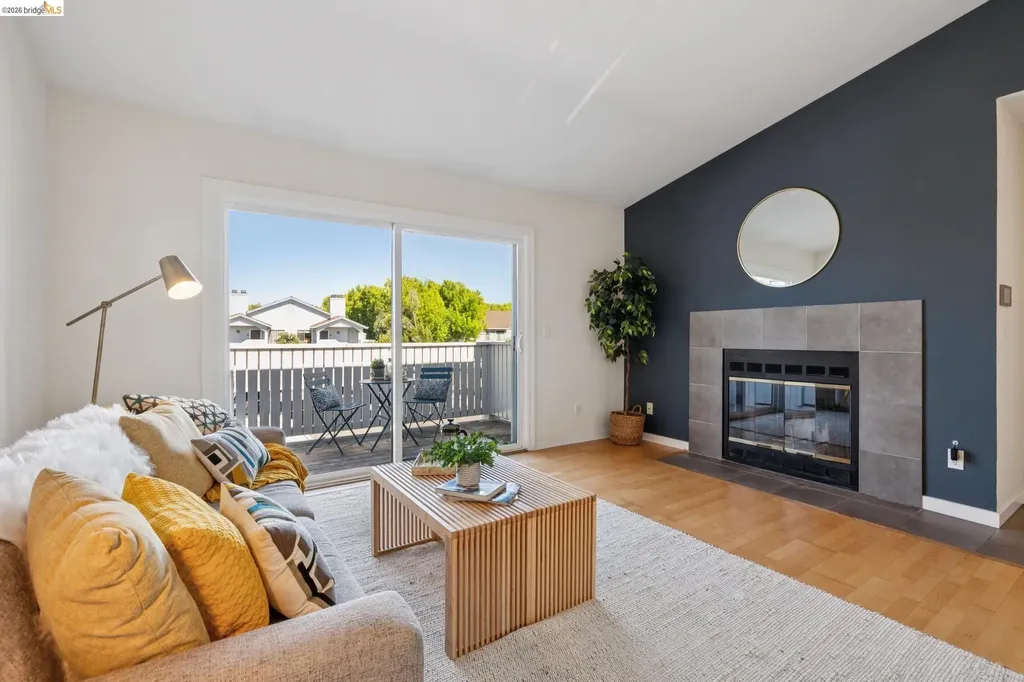 6 Schooner Court Richmond CA 94804