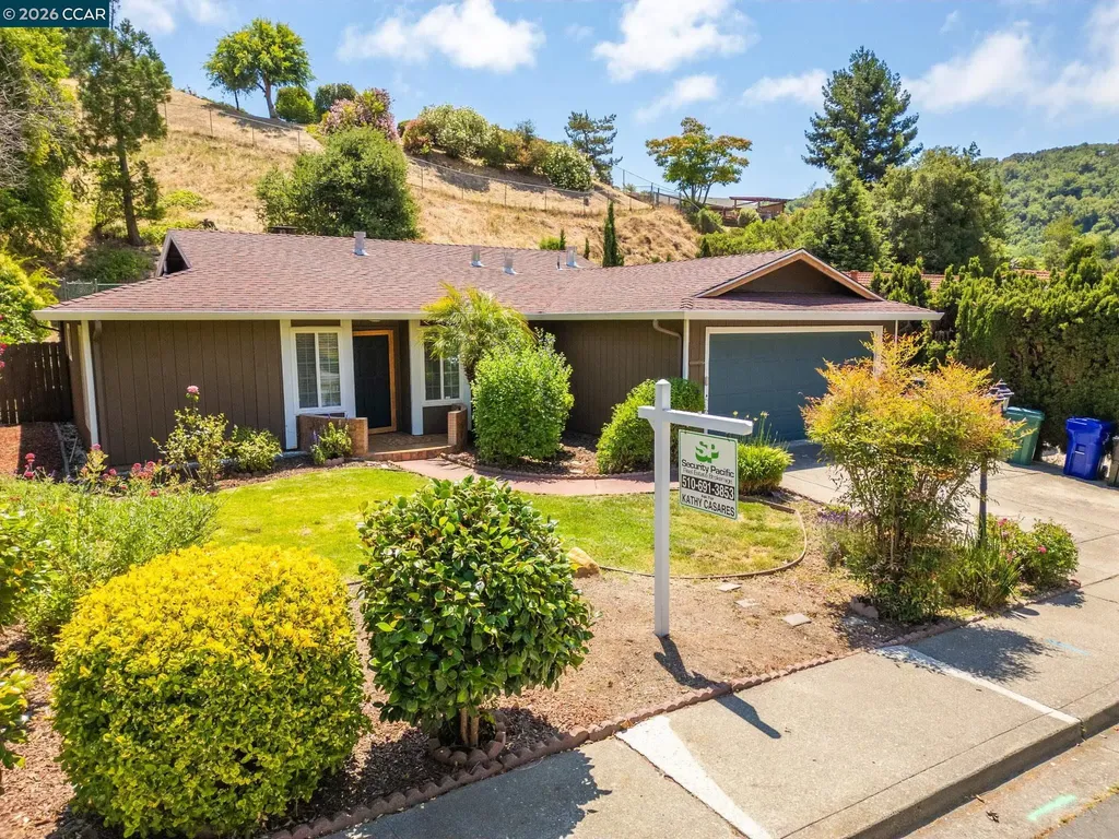 2983 Simas Avenue Pinole CA 94564