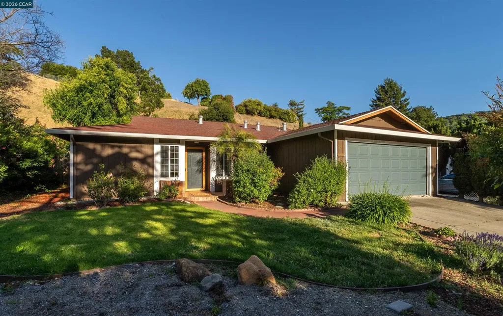 2983 Simas Avenue Pinole CA 94564