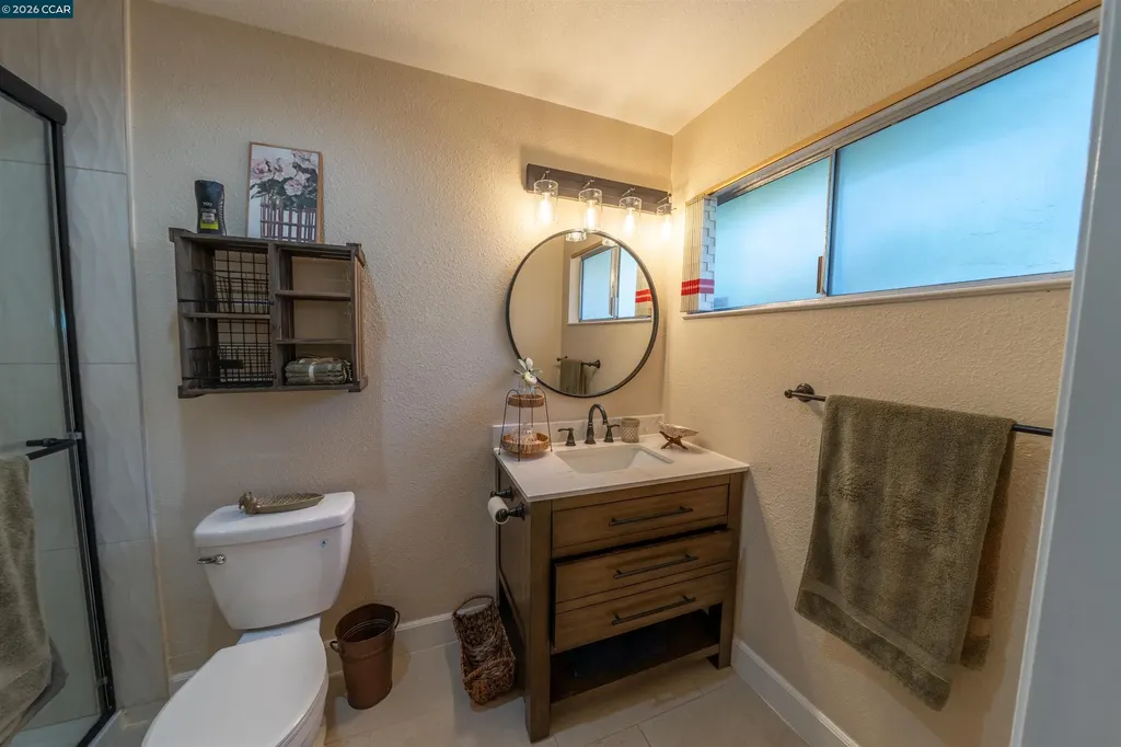 2983 Simas Avenue Pinole CA 94564