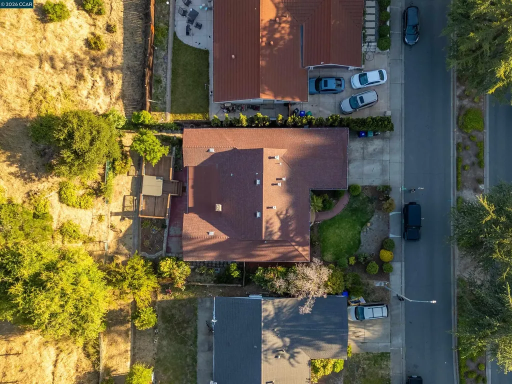 2983 Simas Avenue Pinole CA 94564