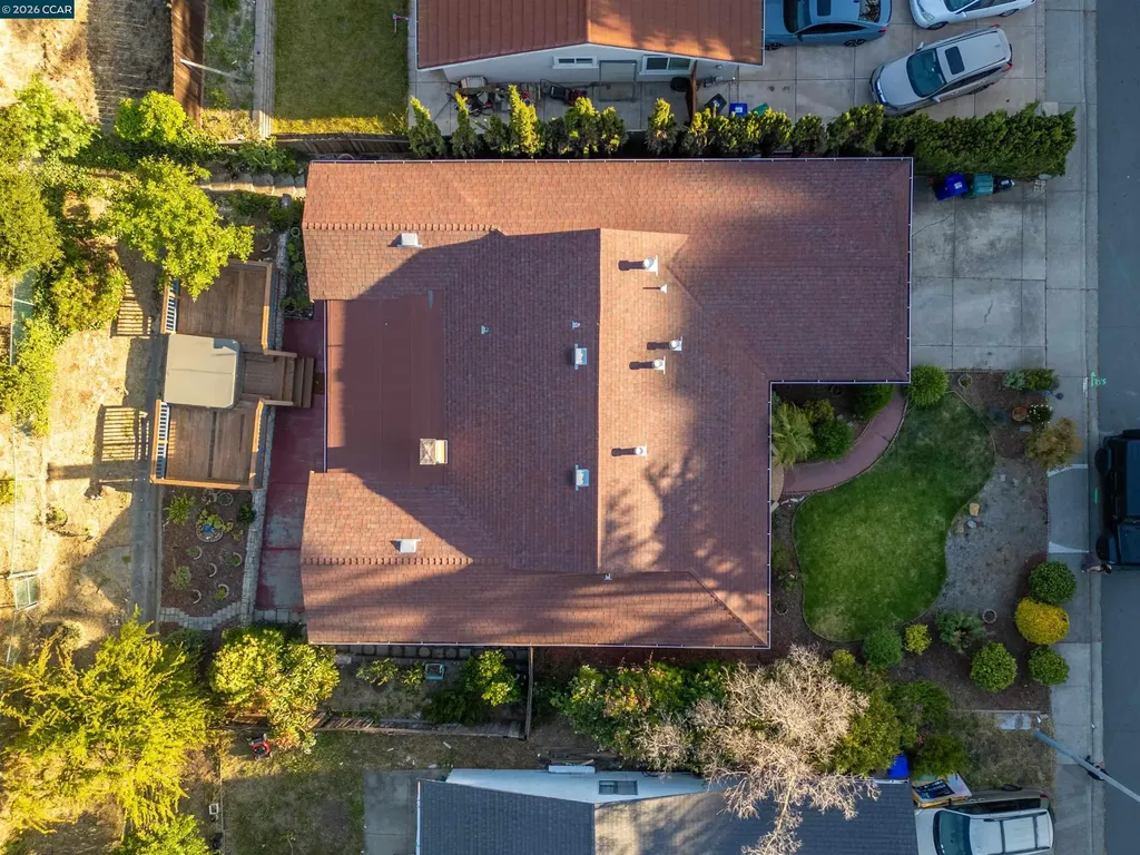 2983 Simas Avenue Pinole CA 94564