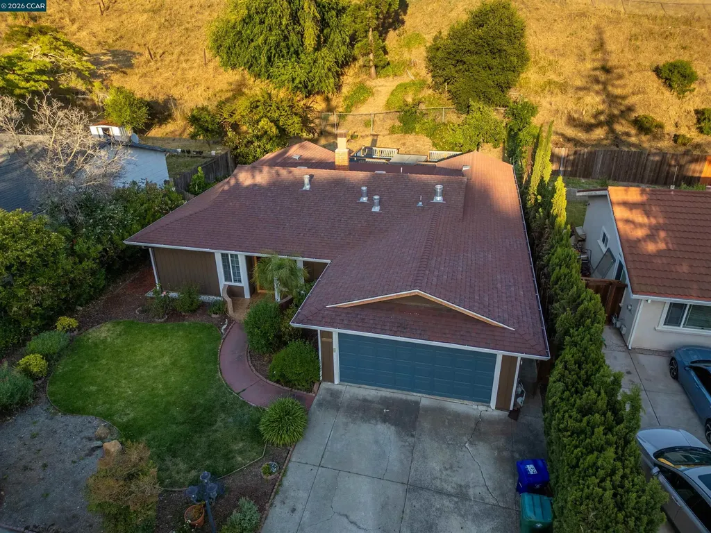 2983 Simas Avenue Pinole CA 94564